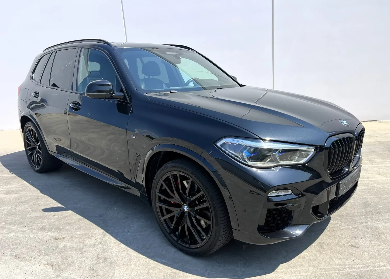 2021 BMW X5 M50i offered by a specialist dealer in Nordhausen, Germany, main photo