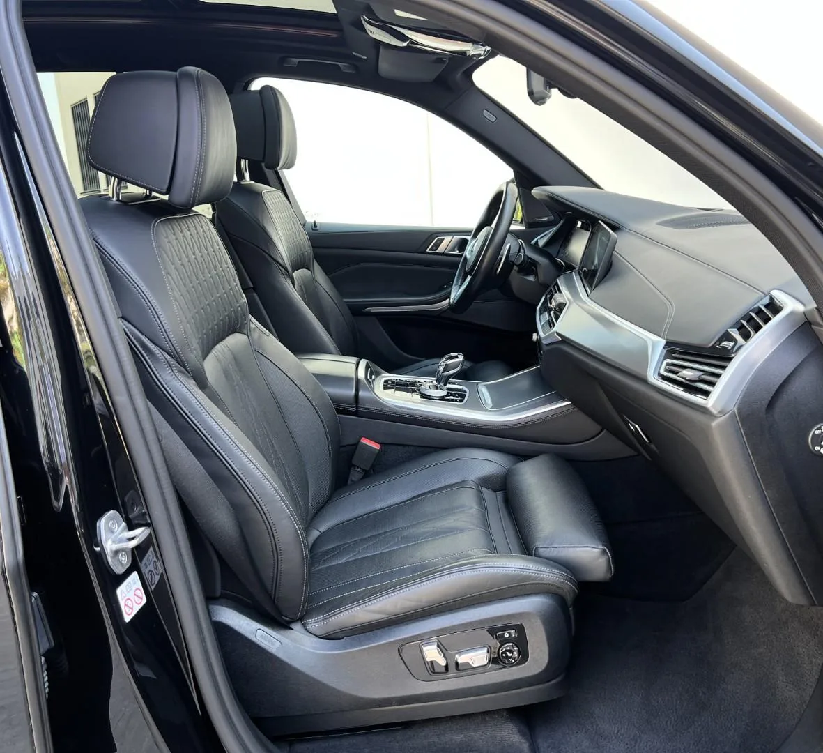 2021 BMW X5 M50i, 16/28