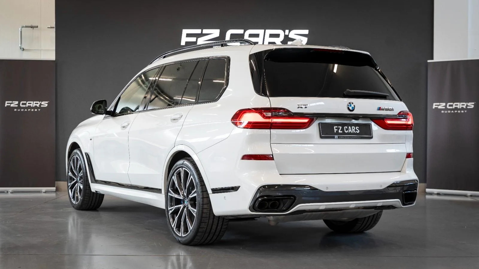 2021 BMW X7 M50i, 4/13