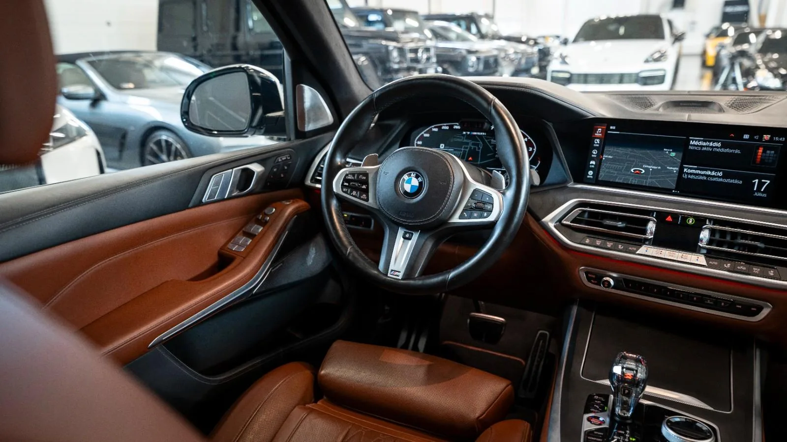 2021 BMW X7 M50i, 8/13
