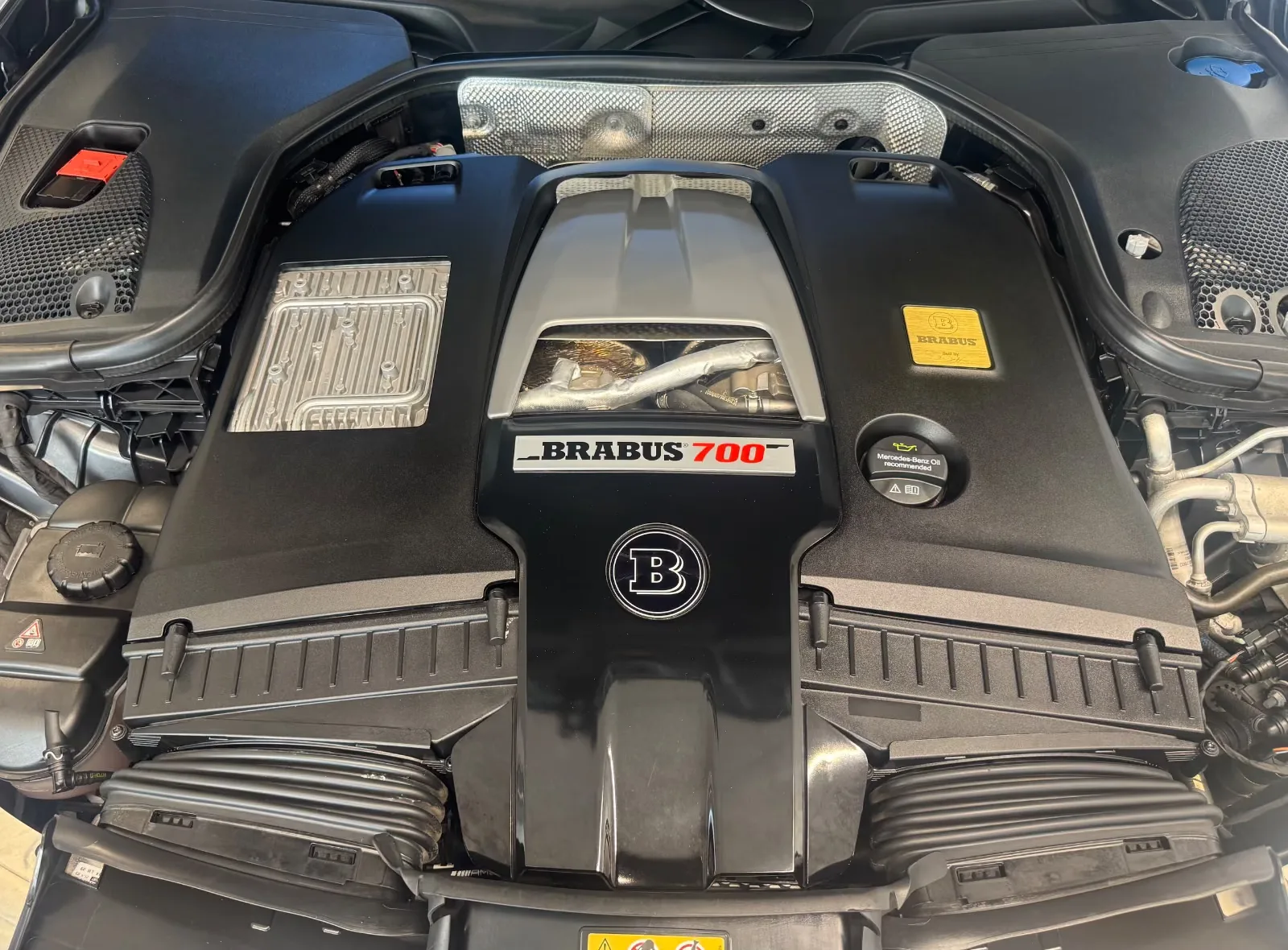 2021 BRABUS E 700, 9/30