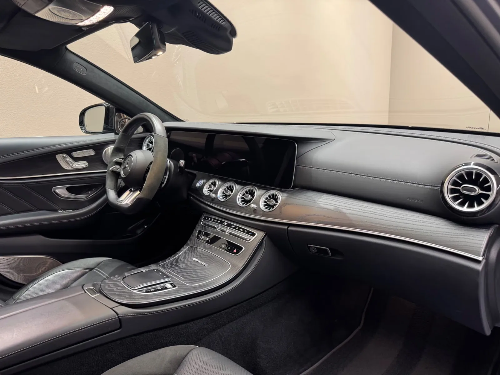 2021 BRABUS E 700, 23/30