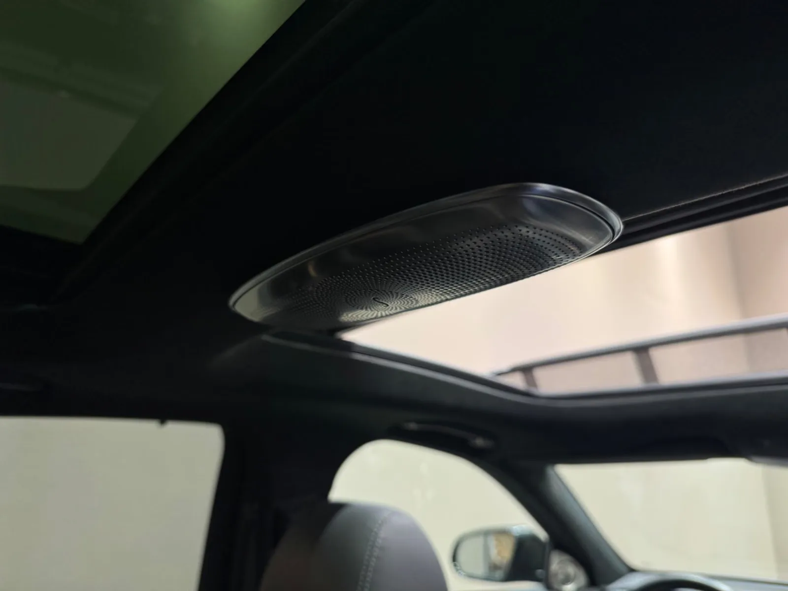2021 BRABUS E 700, 25/30