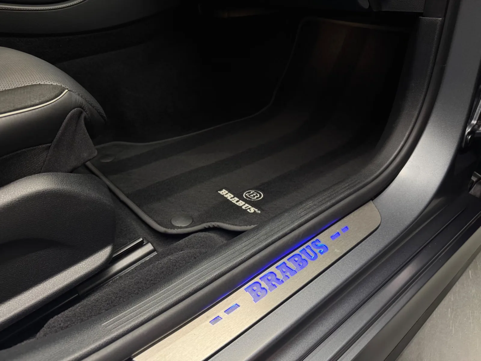 2021 BRABUS E 700, 26/30