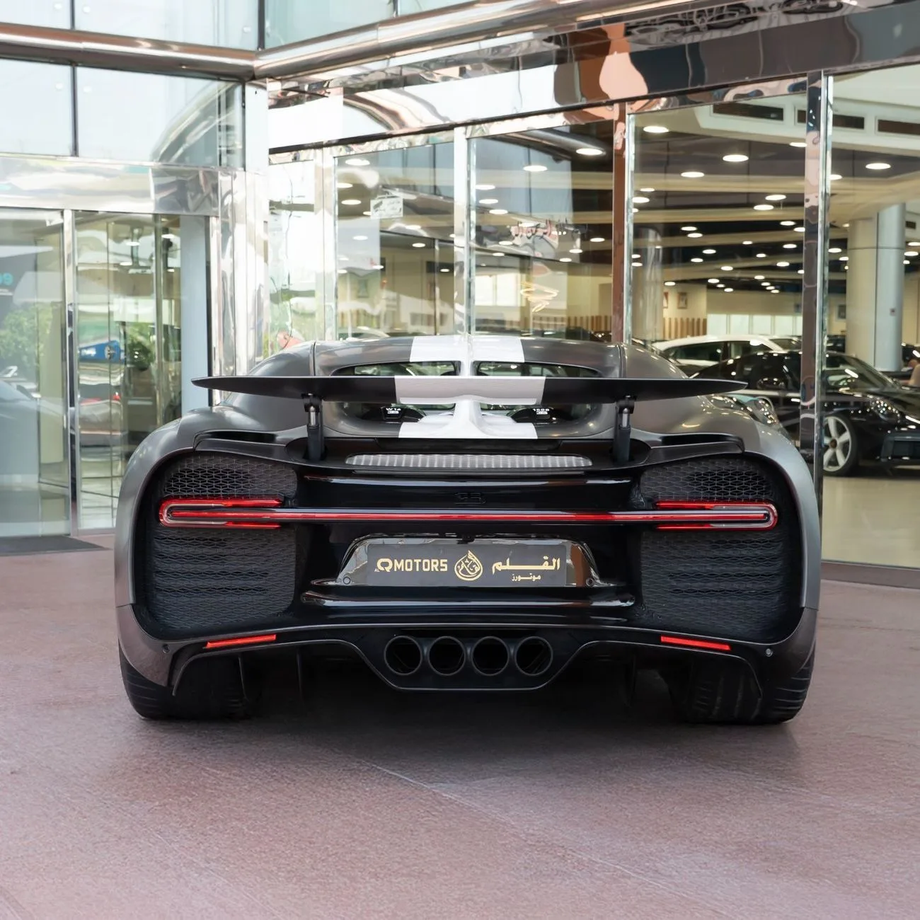 2021 Bugatti Chiron Les Légendes du Ciel, 1 of 20 angeboten von einem Fachhändler in Dubai, Vereinigte Arabische Emirate, Foto 13 von 29