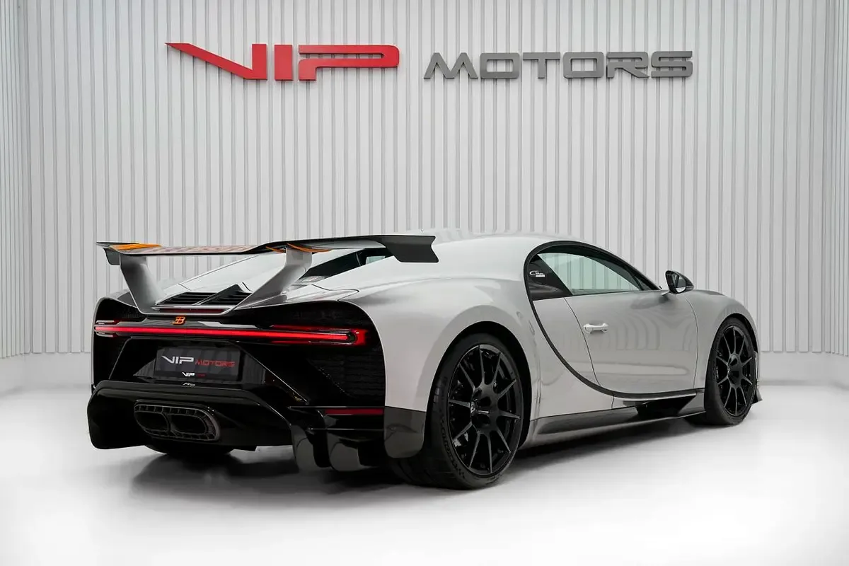 2021 Bugatti Chiron Pur Sport, 6/15