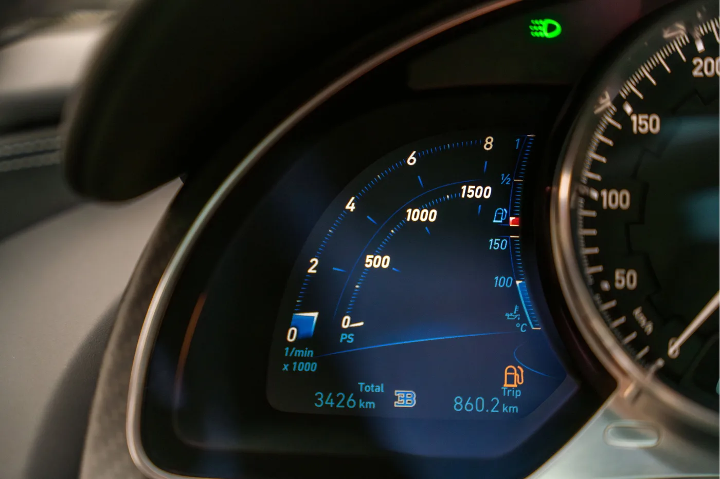 2021 Bugatti Chiron Sport offered by a supercar dealer in Woerden, Netherlands, photo 9 of 25
