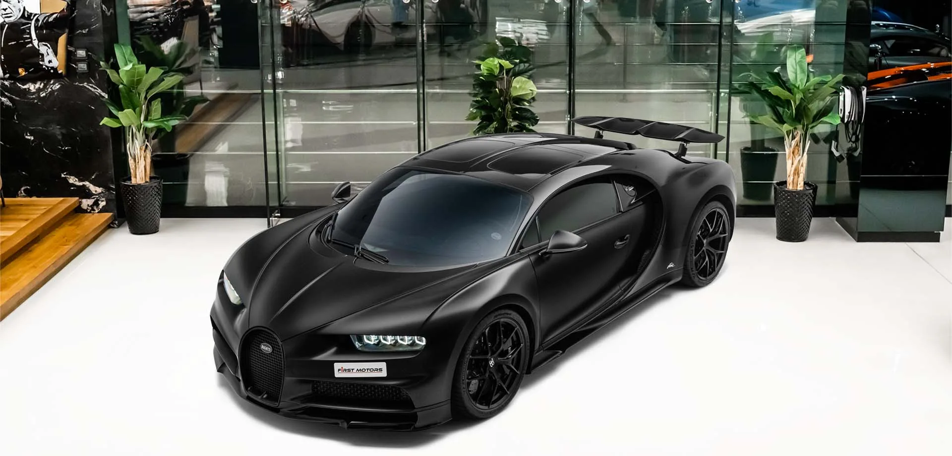 2021 Bugatti Chiron Sport angeboten von einem Fachhändler in Dubai, Vereinigte Arabische Emirate, Hauptfoto