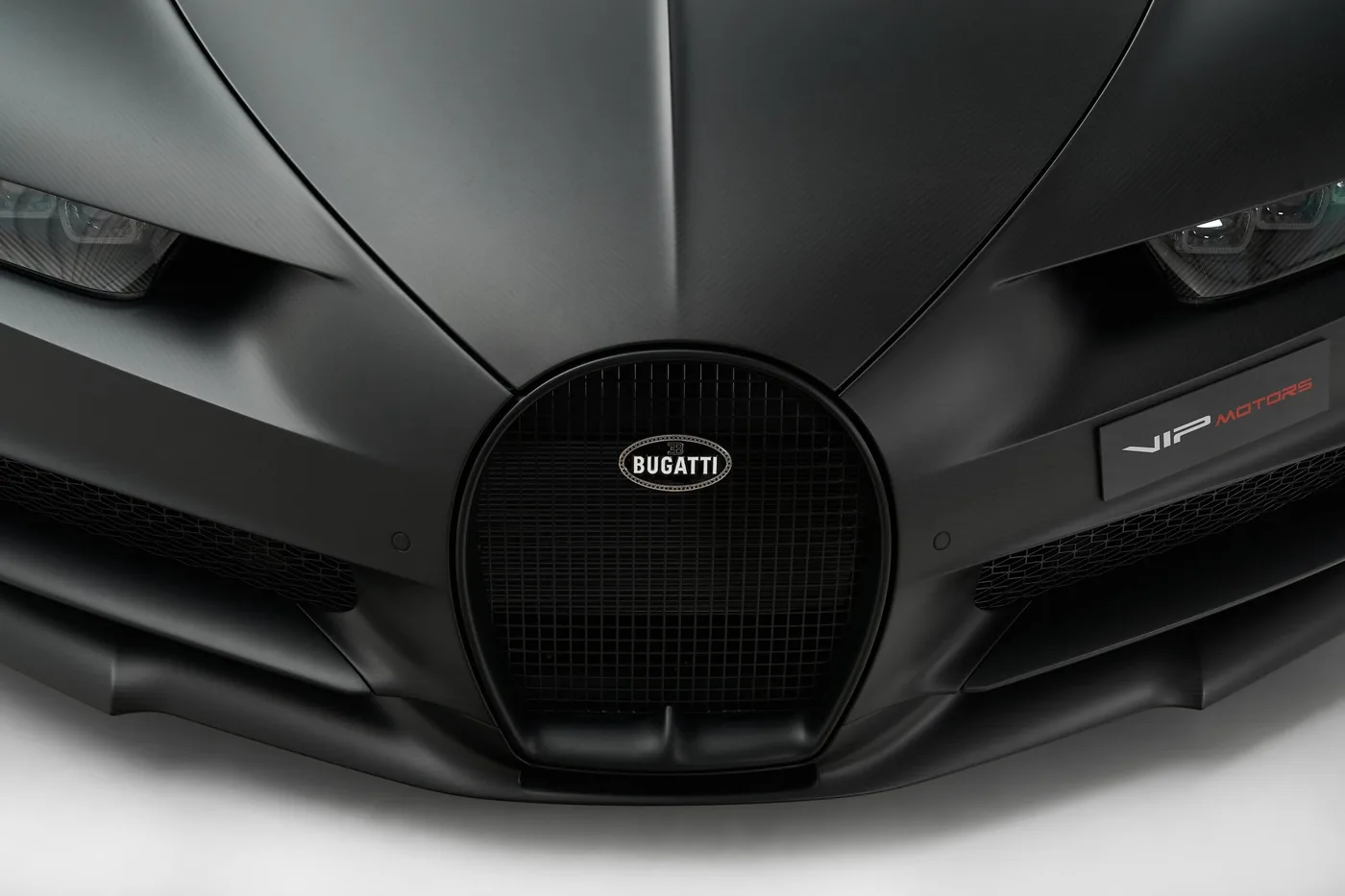 2021 Bugatti Chiron Sport proposée par un concessionnaire spécialisé à Dubai, Émirats arabes unis, photo 9 sur 10