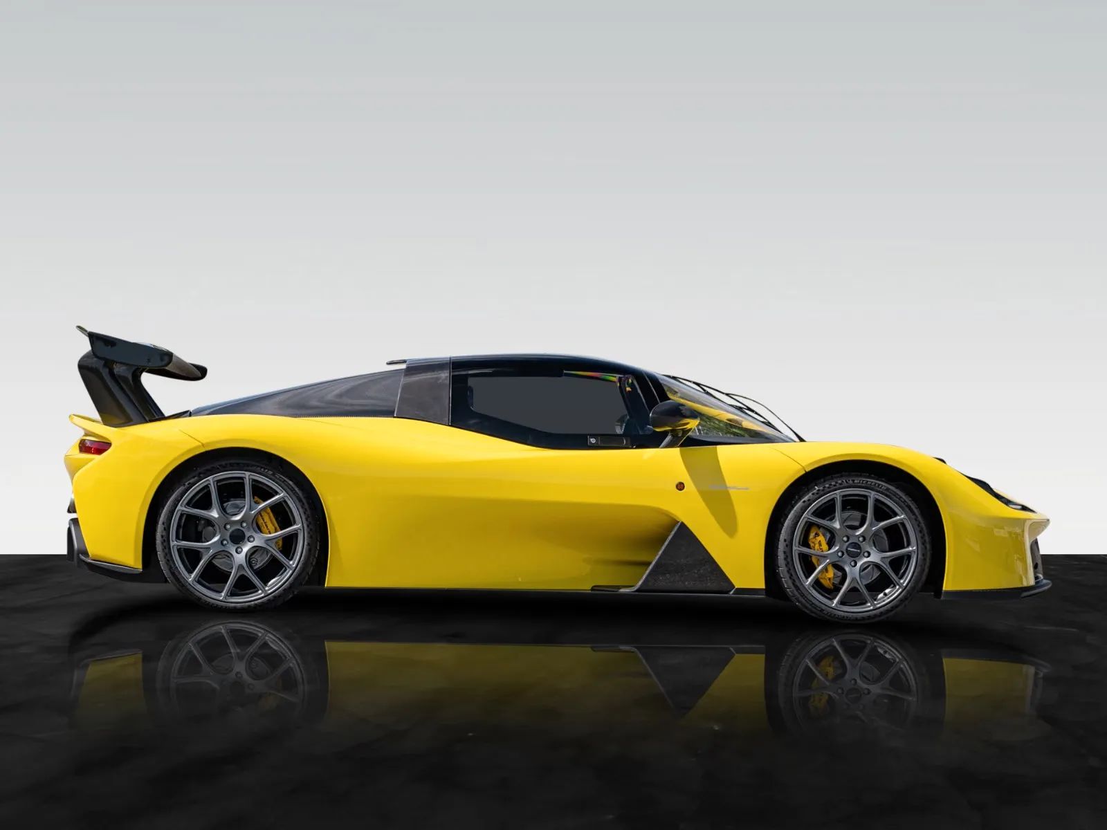 2021 Dallara Stradale, 3/26