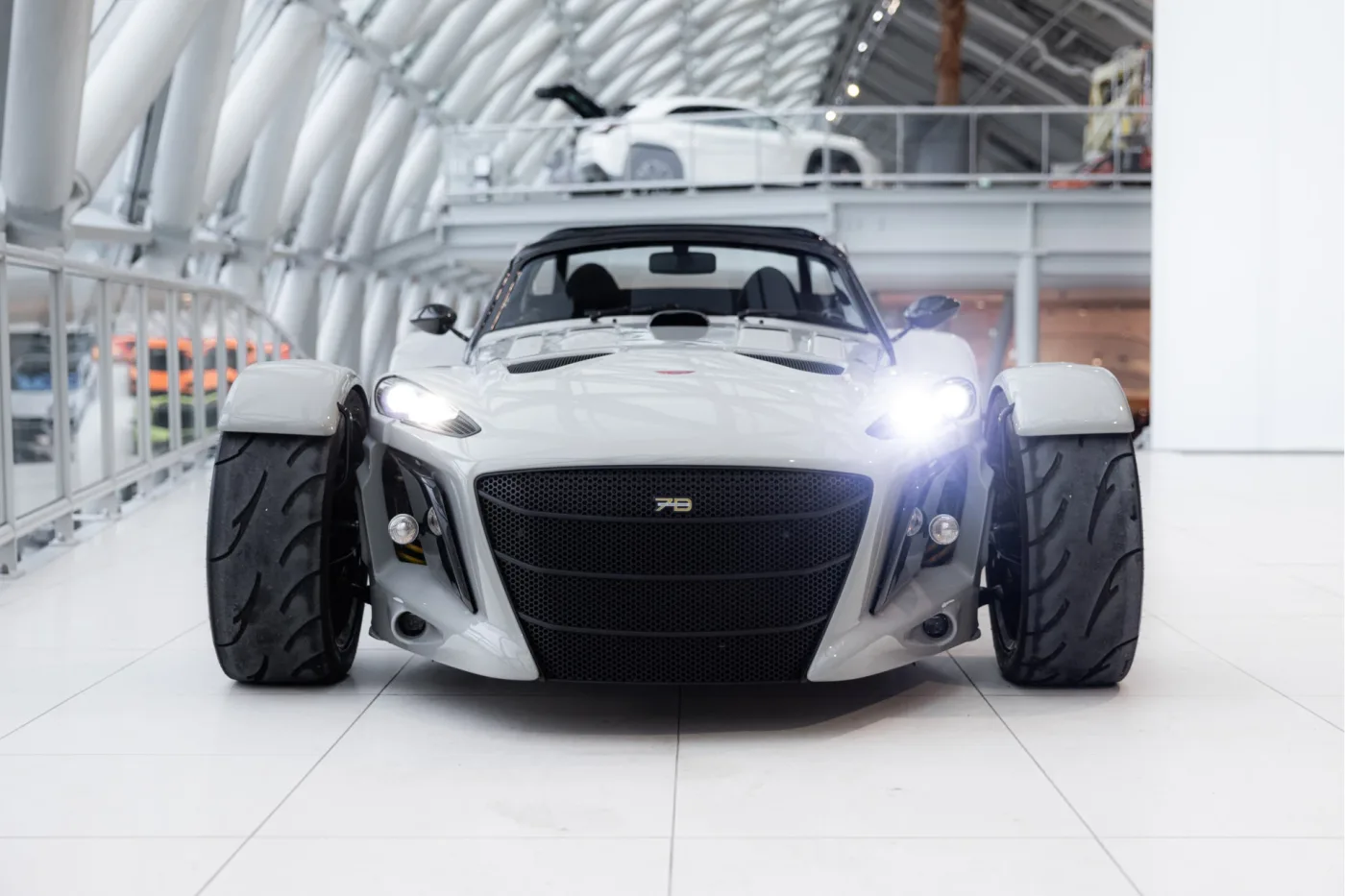 2021 Donkervoort D8 GTO-JD70 proposée par un concessionnaire agréé McLaren et Morgan à Utrecht, Pays-Bas, photo 6 sur 25