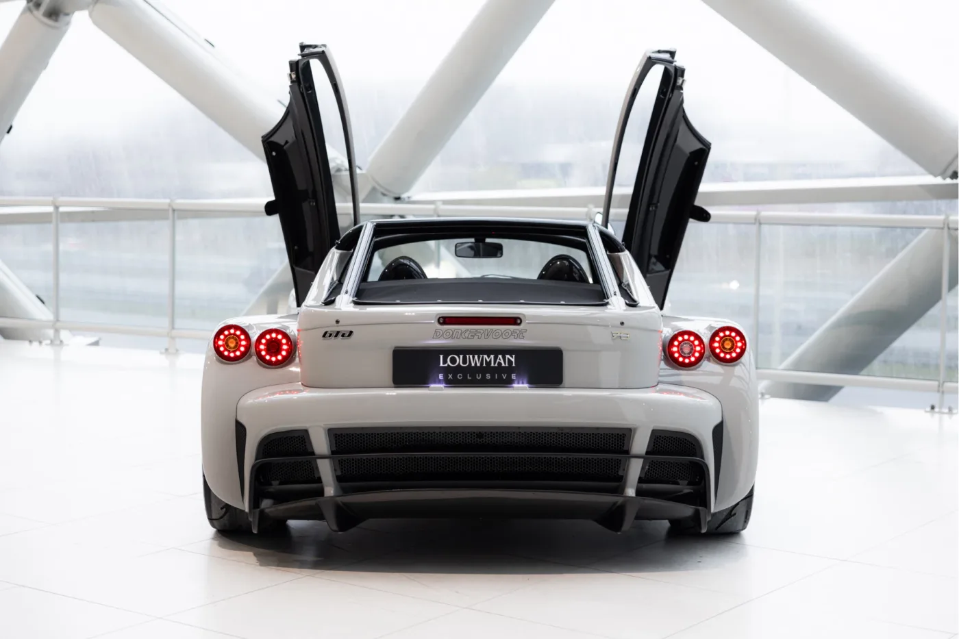 2021 Donkervoort D8 GTO-JD70 proposée par un concessionnaire agréé McLaren et Morgan à Utrecht, Pays-Bas, photo 10 sur 25