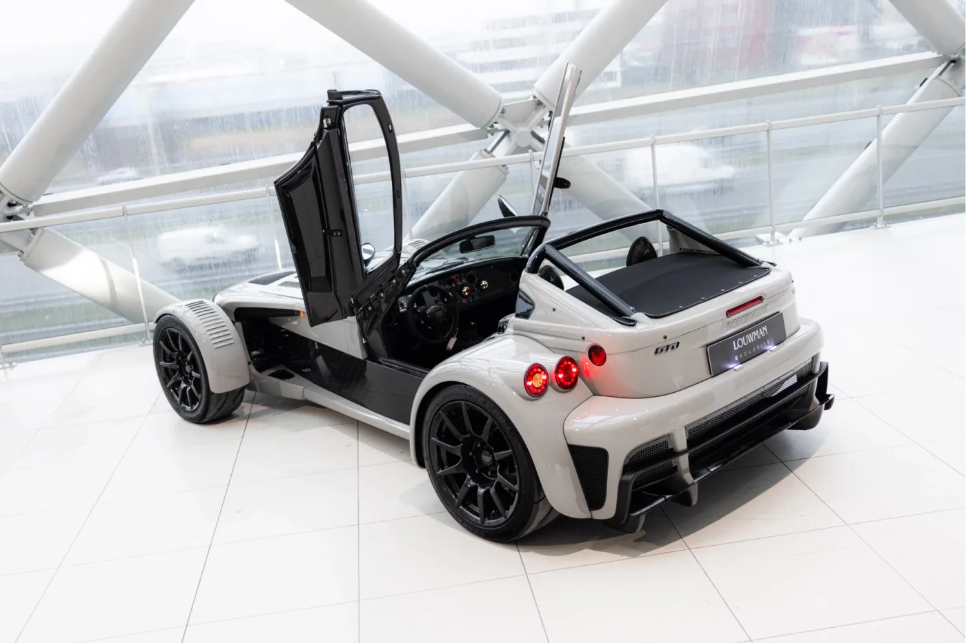 2021 Donkervoort D8 GTO-JD70 proposée par un concessionnaire agréé McLaren et Morgan à Utrecht, Pays-Bas, photo 11 sur 25