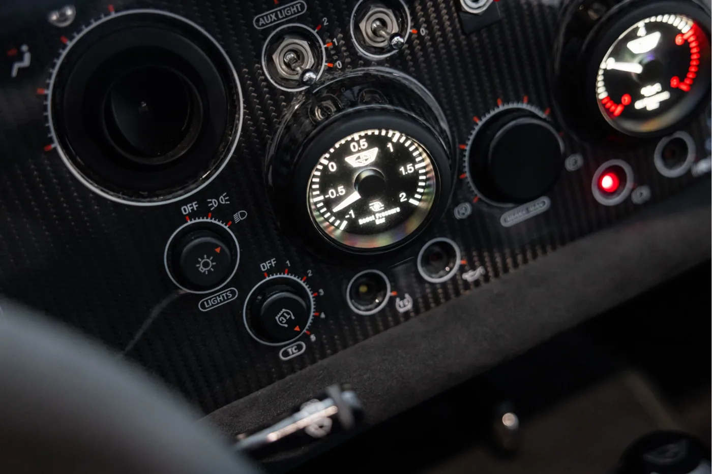 2021 Donkervoort D8 GTO-JD70 proposée par un concessionnaire agréé McLaren et Morgan à Utrecht, Pays-Bas, photo 17 sur 25
