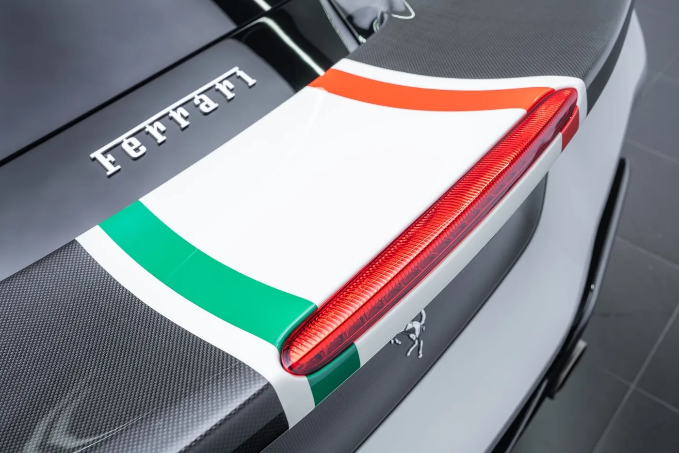 2021 Ferrari 488 Pista proposée par un concessionnaire spécialisé à Putzbrunn, Allemagne, photo 6 sur 15