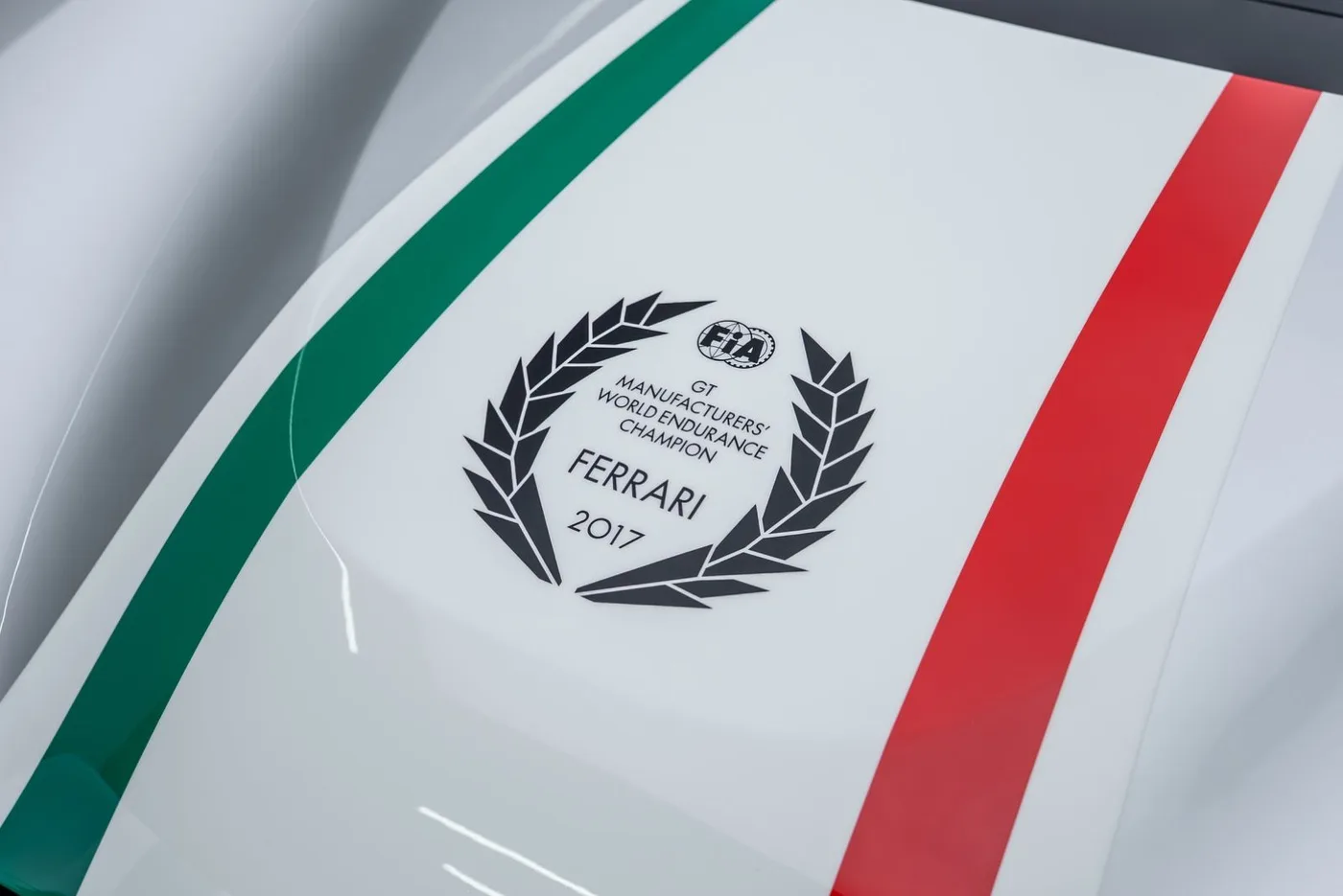2021 Ferrari 488 Pista proposée par un concessionnaire spécialisé à Putzbrunn, Allemagne, photo 13 sur 15