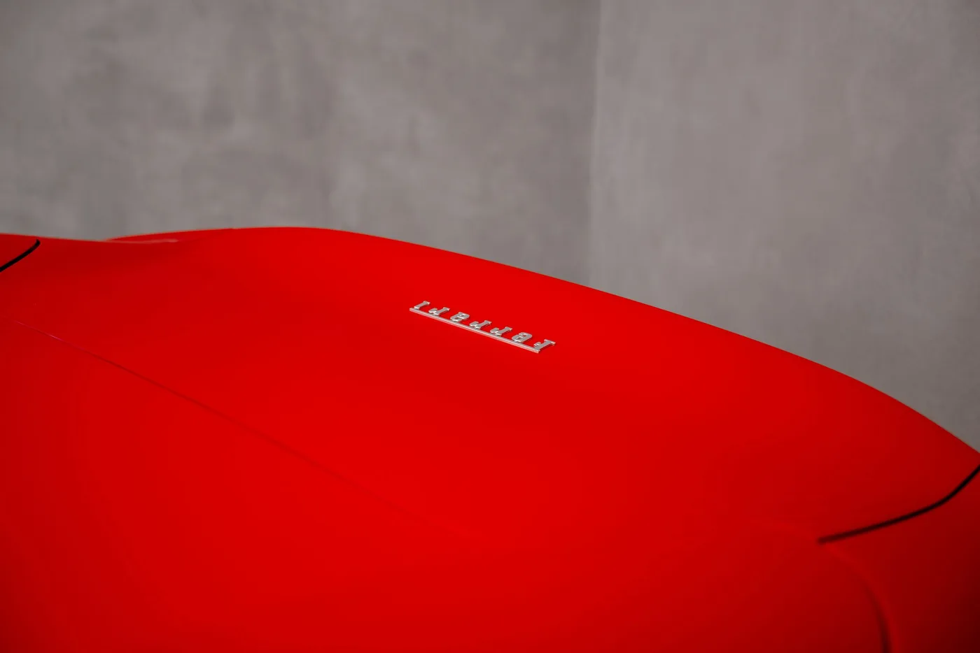 2021 Ferrari 812 GTS offered by a specialist dealer in Ostrava, Czechia, photo 14 of 15