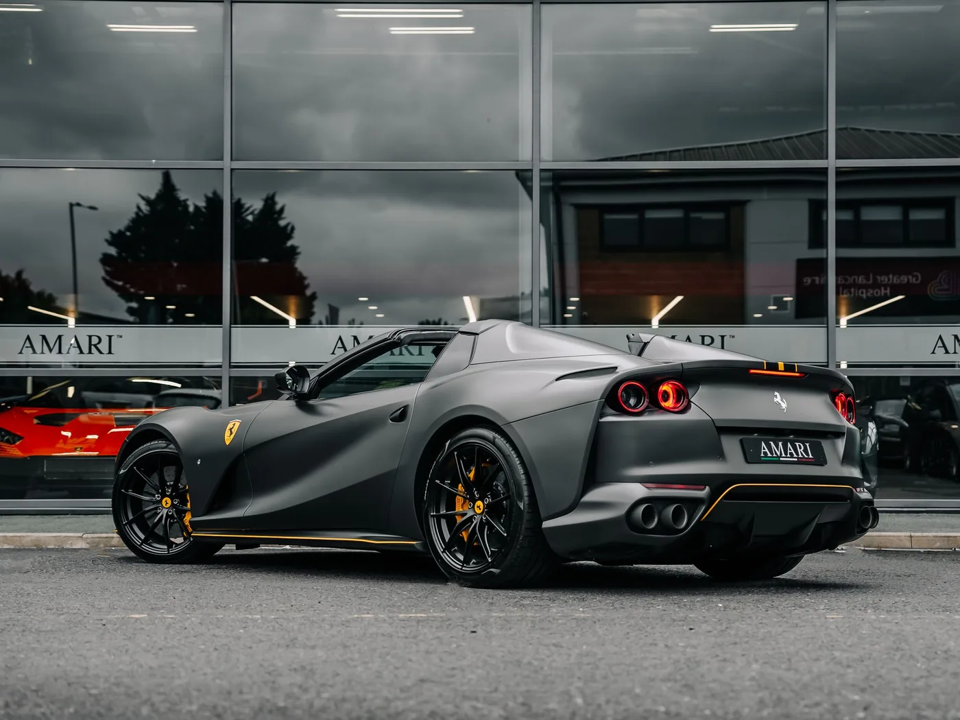 2021 Ferrari 812 GTS proposée par un spécialiste de la supercar à Preston, Royaume-Uni, photo 4 sur 25