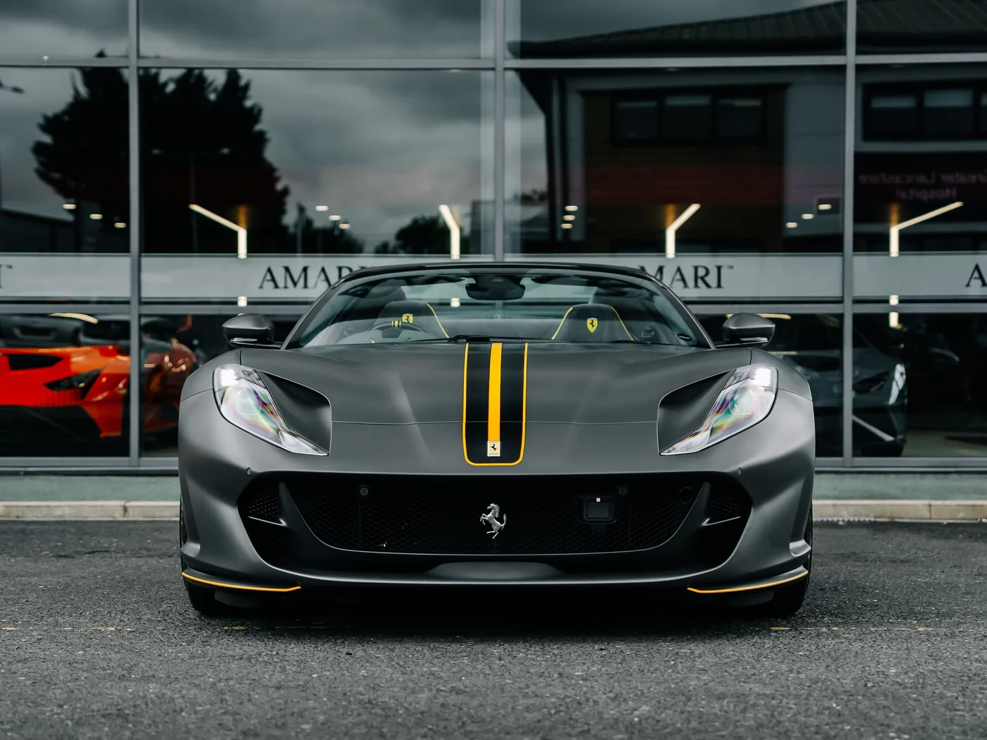 2021 Ferrari 812 GTS proposée par un spécialiste de la supercar à Preston, Royaume-Uni, photo 5 sur 25