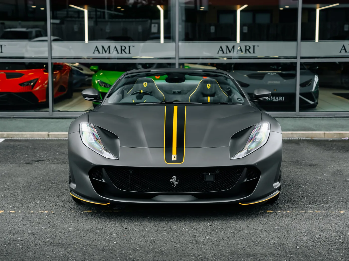2021 Ferrari 812 GTS proposée par un spécialiste de la supercar à Preston, Royaume-Uni, photo 6 sur 25