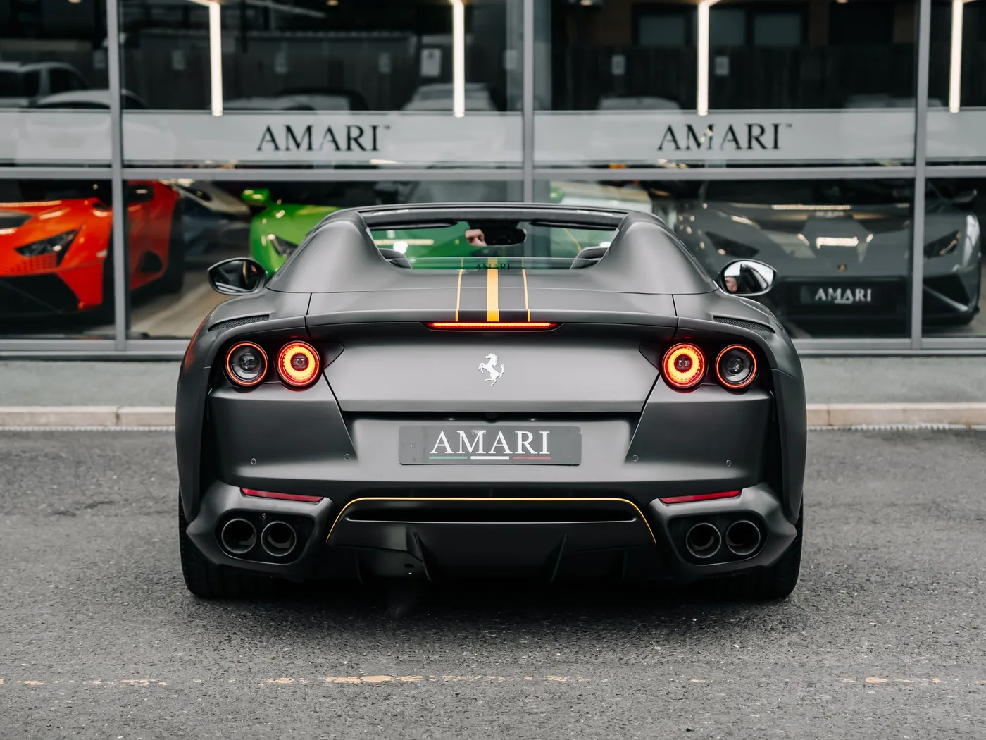 2021 Ferrari 812 GTS proposée par un spécialiste de la supercar à Preston, Royaume-Uni, photo 9 sur 25