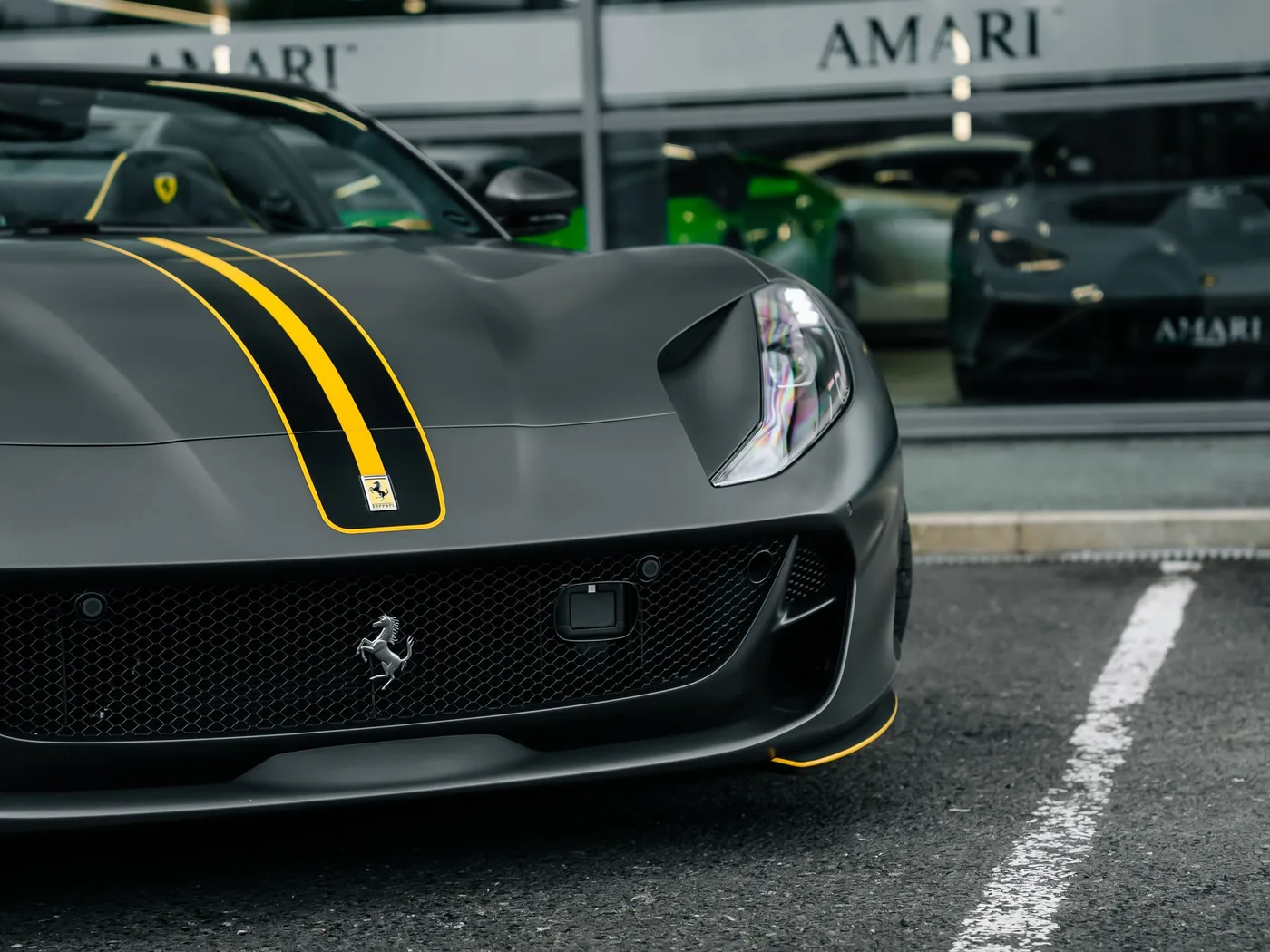 2021 Ferrari 812 GTS proposée par un spécialiste de la supercar à Preston, Royaume-Uni, photo 13 sur 25
