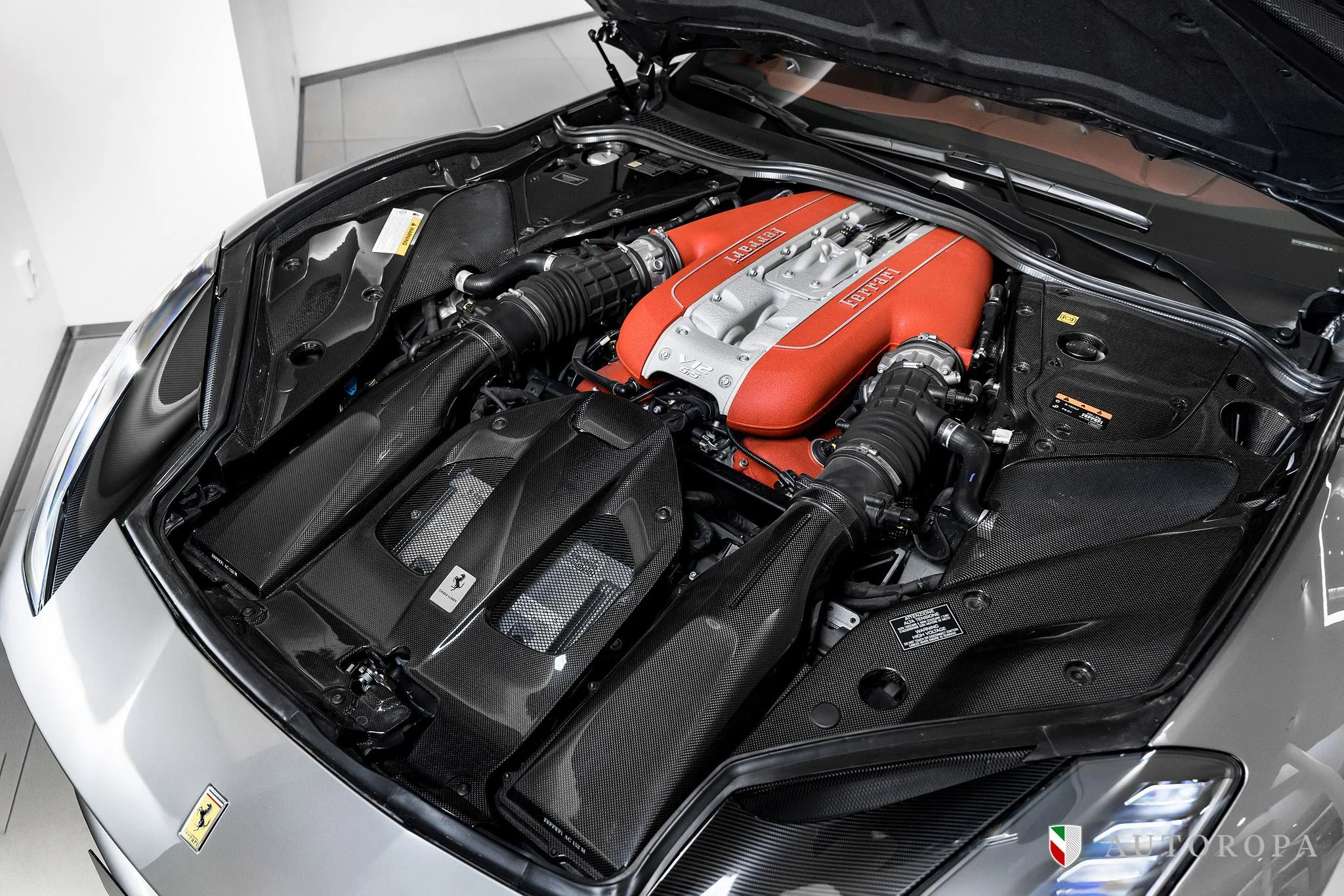 2021 Ferrari 812 GTS, 9/10