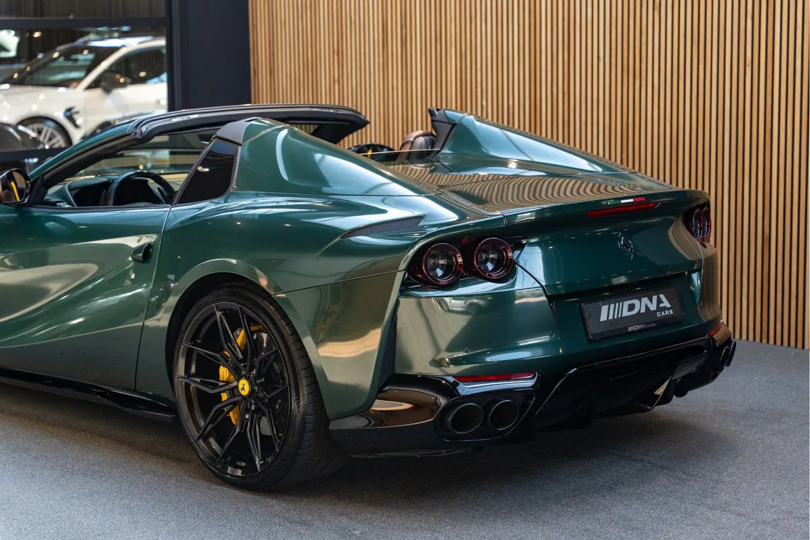 2021 Ferrari 812 GTS Novitec, 11/30