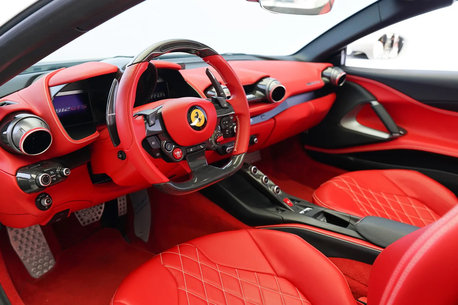 2021 Ferrari 812 GTS, 3/19