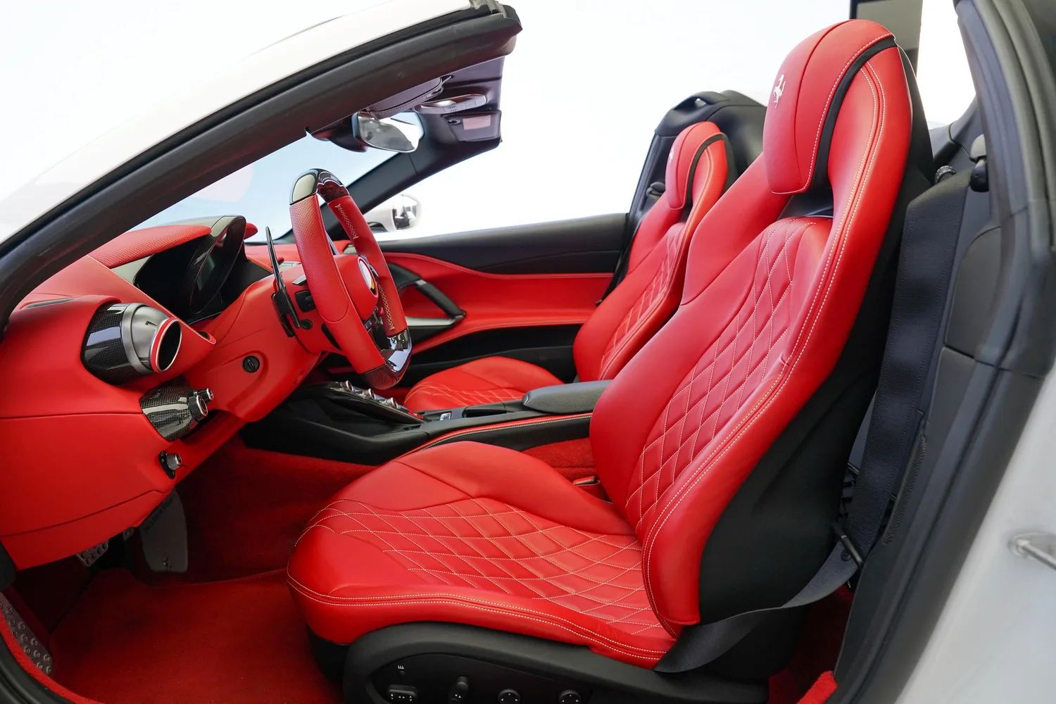 2021 Ferrari 812 GTS, 4/19
