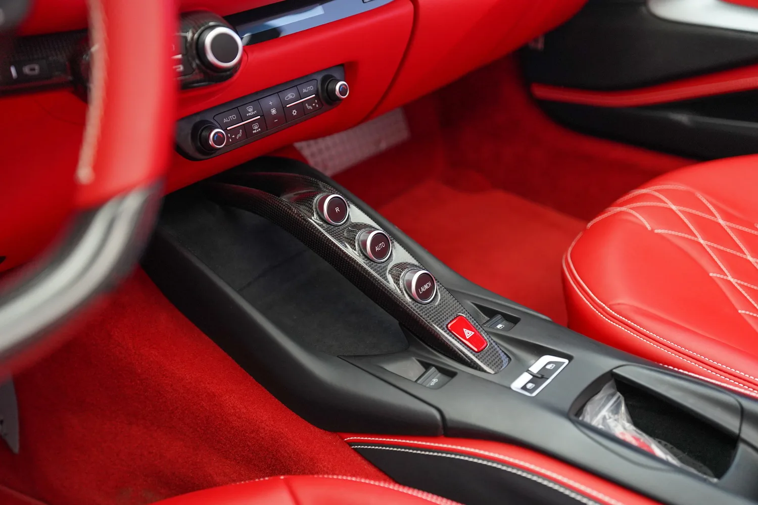 2021 Ferrari 812 GTS, 6/19
