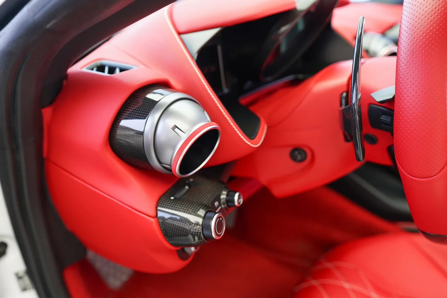 2021 Ferrari 812 GTS, 8/19