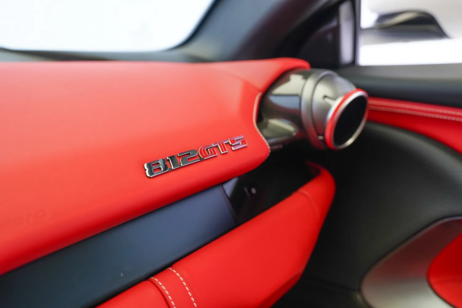 2021 Ferrari 812 GTS, 10/19