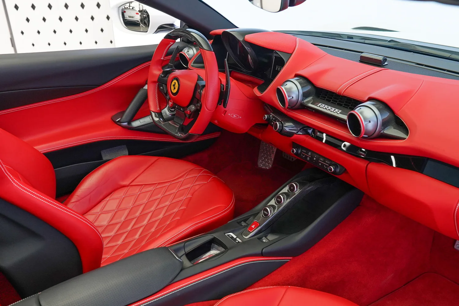 2021 Ferrari 812 GTS, 12/19