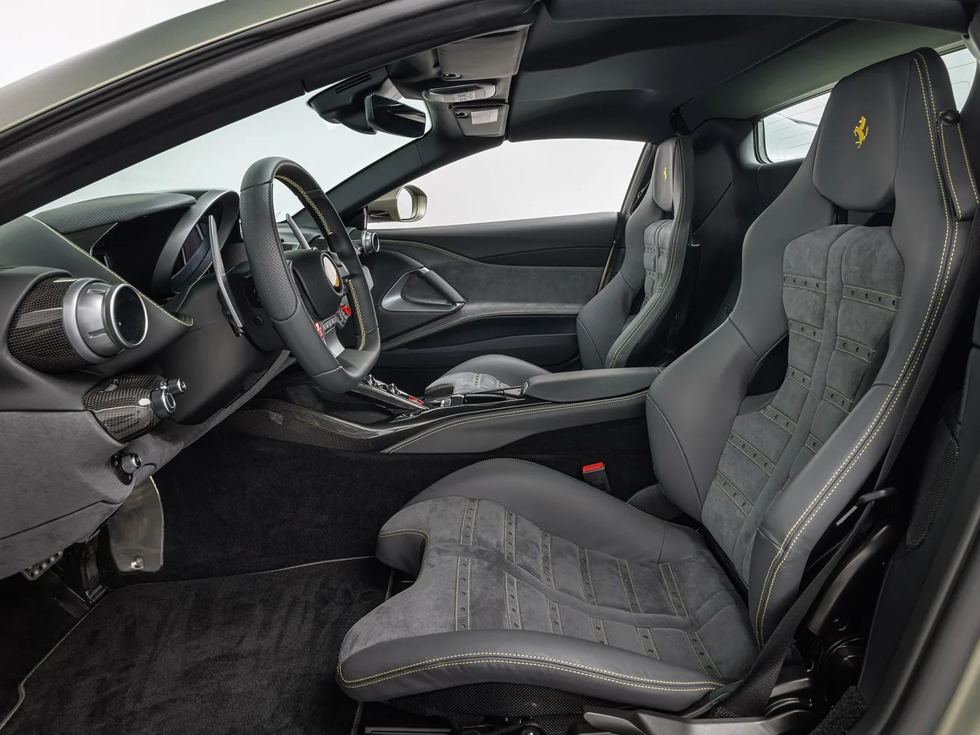 2021 Ferrari 812 GTS proposée par un concessionnaire spécialisé à Böblingen, Allemagne, photo 15 sur 15
