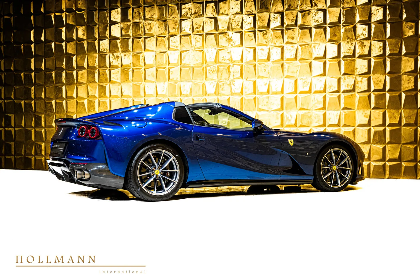 2021 Ferrari 812 GTS angeboten von einem Fachhändler in Stuhr, Deutschland, Foto 7 von 8