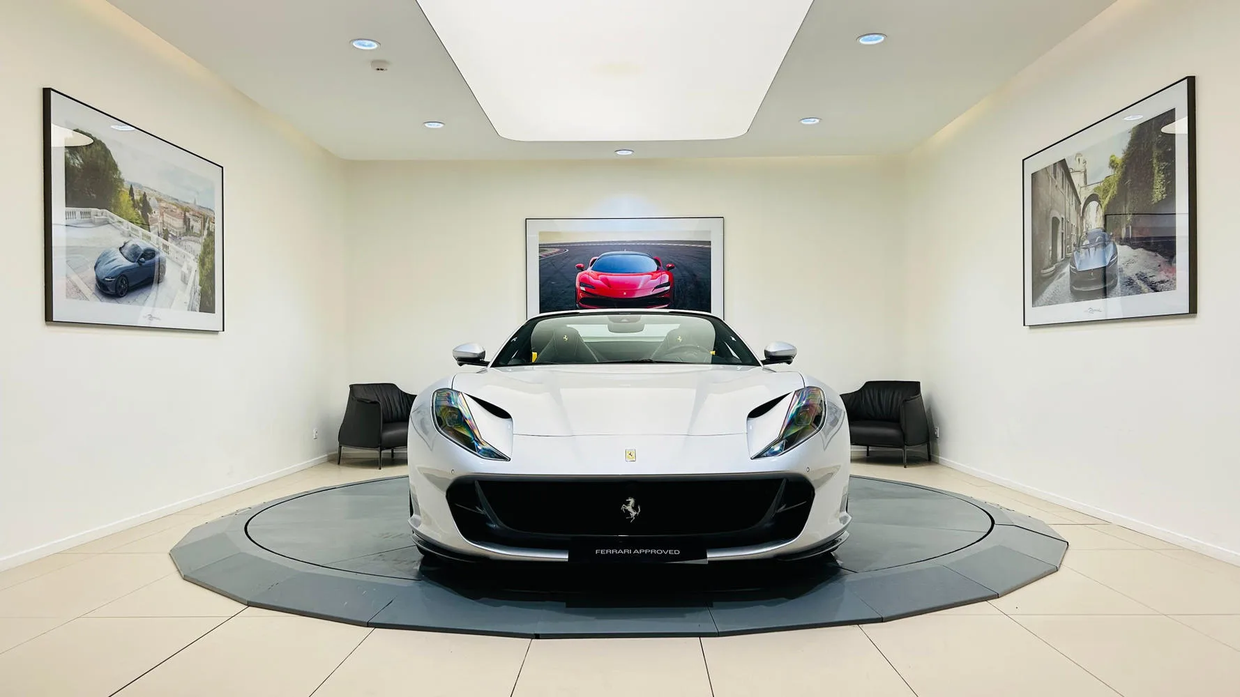 2021 Ferrari 812 GTS offered by a specialist dealer in Balma, France, main photo