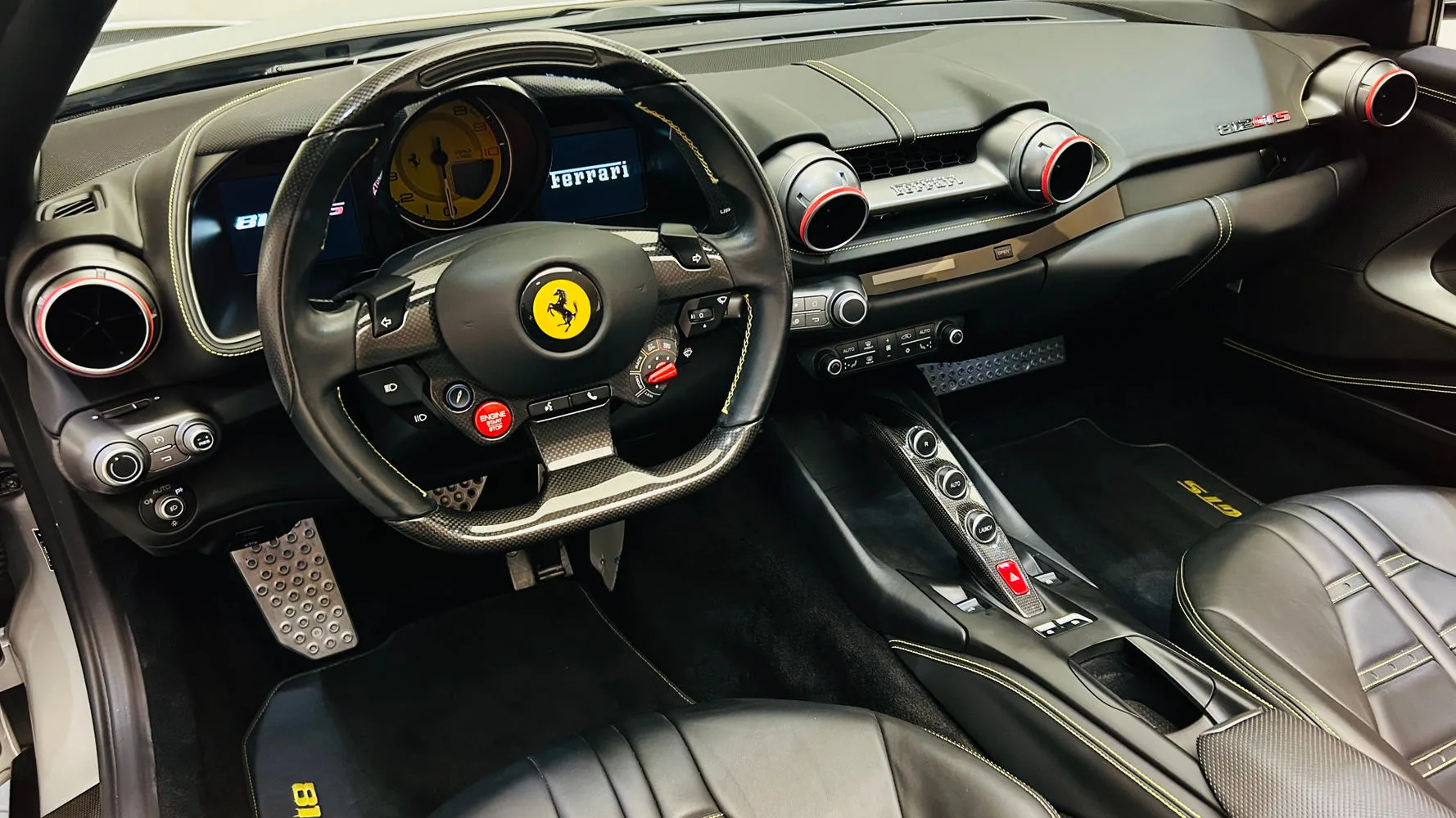 2021 Ferrari 812 GTS, 5/30