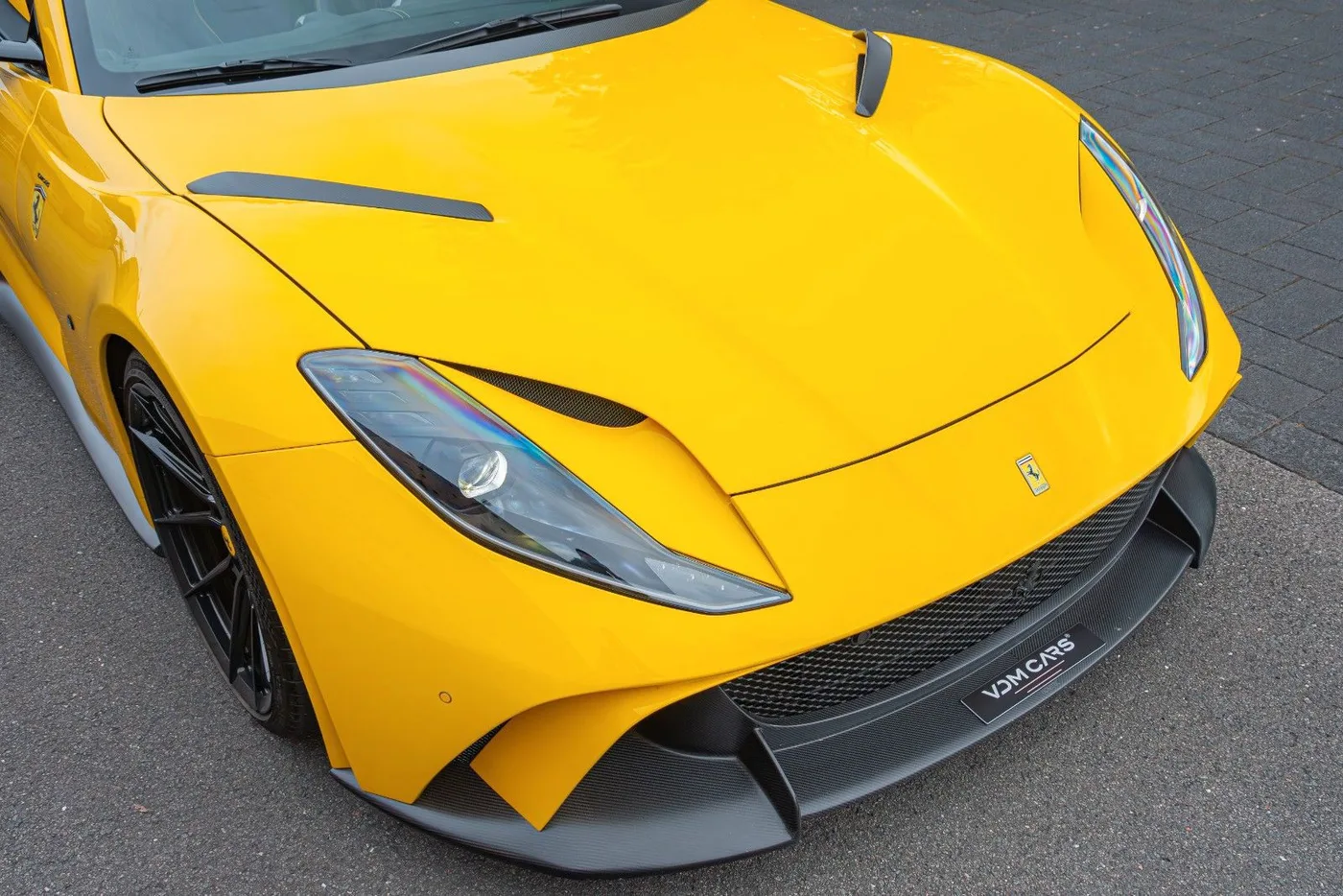 2021 Ferrari 812 GTS proposée par un spécialiste de la supercar à Gronau, Allemagne, photo 11 sur 25