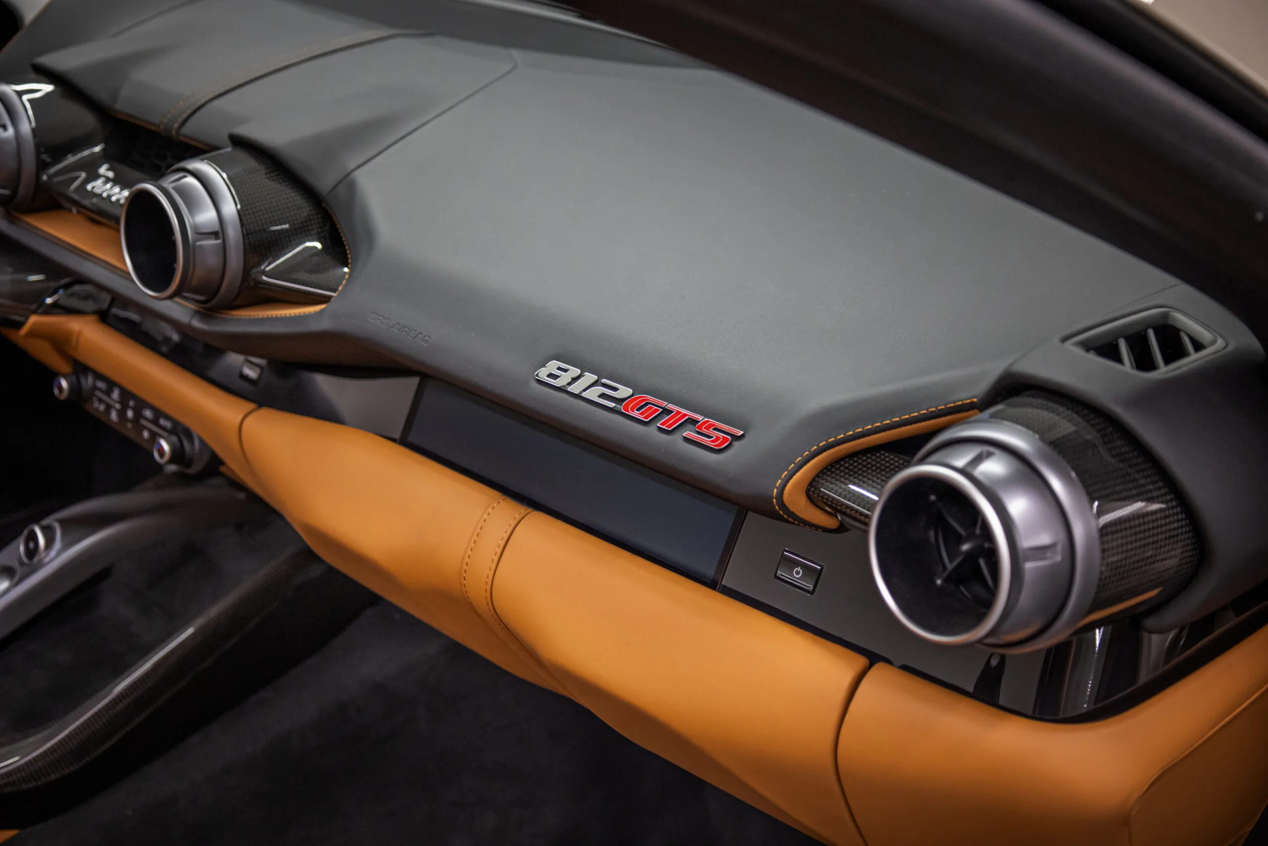 2021 Ferrari 812 GTS, 10/20