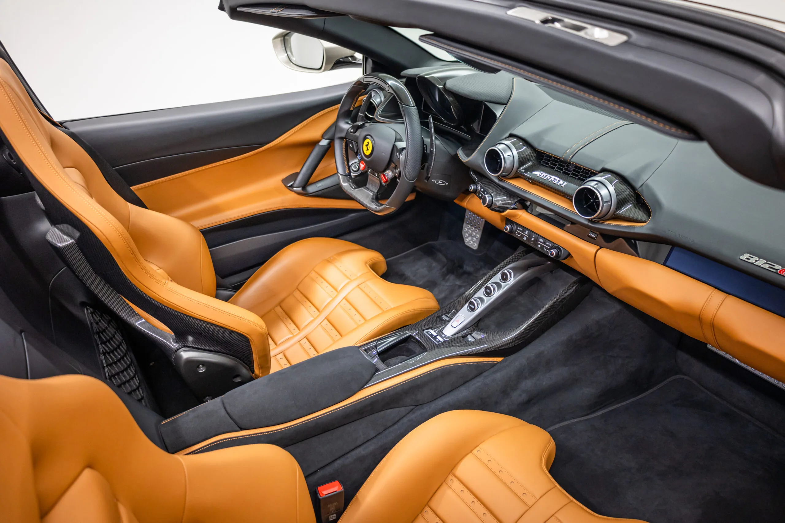 2021 Ferrari 812 GTS, 11/20