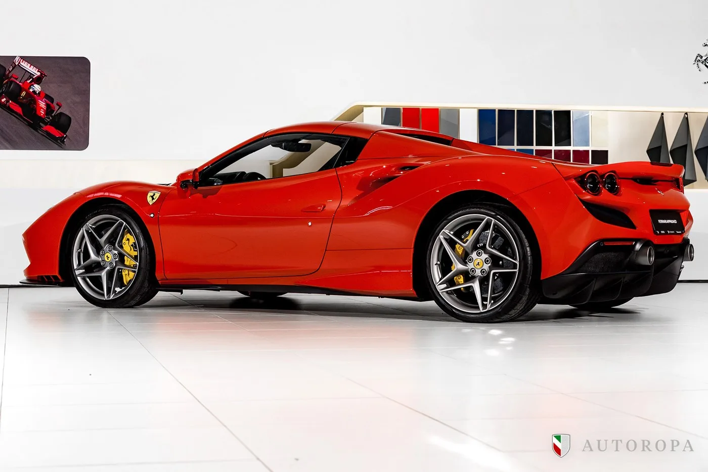 2021 Ferrari F8 Spider angeboten von einem offiziellen Ferrari und Maserati-Vertragshändler in Arlöv, Schweden, Foto 5 von 10