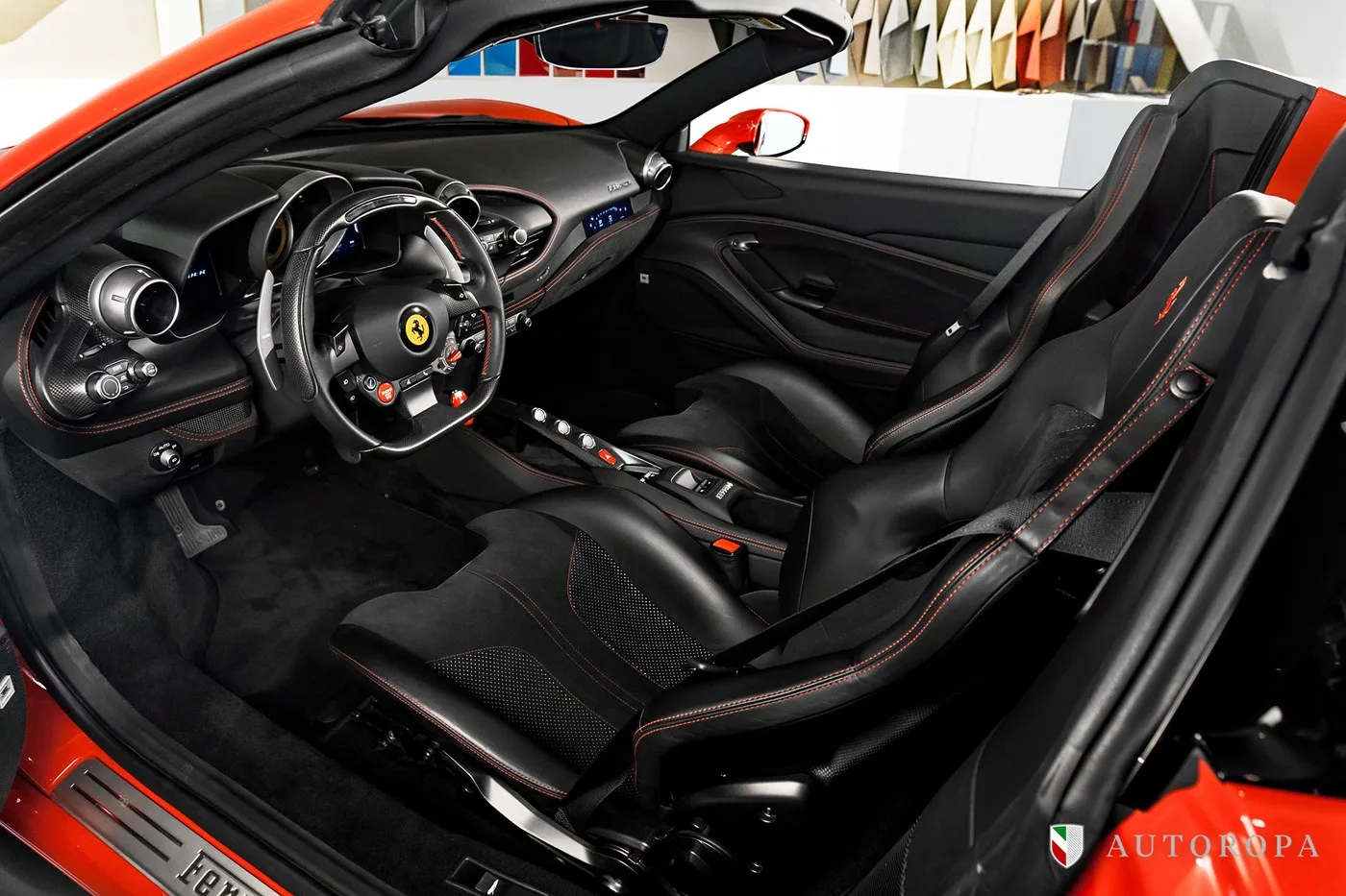 2021 Ferrari F8 Spider angeboten von einem offiziellen Ferrari und Maserati-Vertragshändler in Arlöv, Schweden, Foto 6 von 10