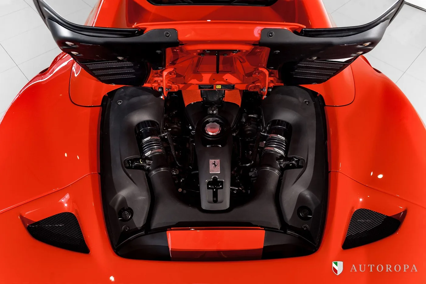 2021 Ferrari F8 Spider angeboten von einem offiziellen Ferrari und Maserati-Vertragshändler in Arlöv, Schweden, Foto 9 von 10