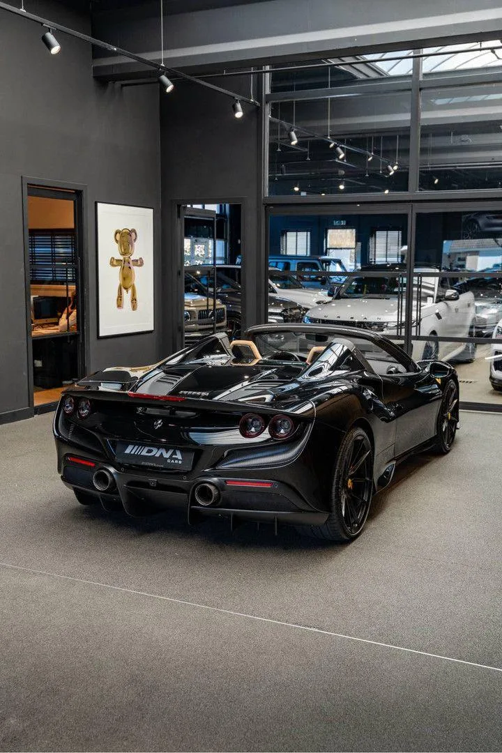 2021 Ferrari F8 Spider Novitec, 26/30