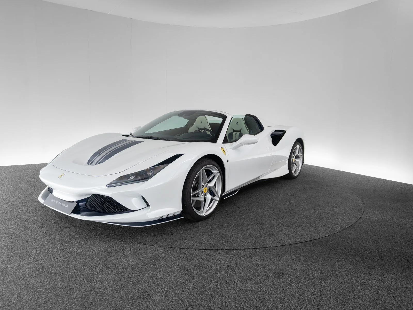 2021 Ferrari F8 Spider offered by a specialist dealer in Singen, Germany, main photo