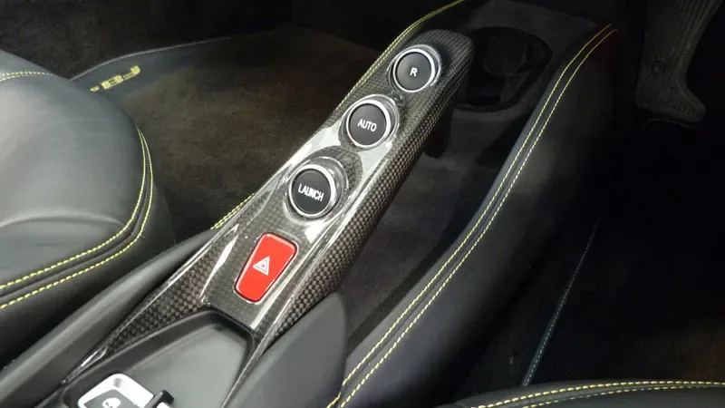 2021 Ferrari F8 Spider, 25/28