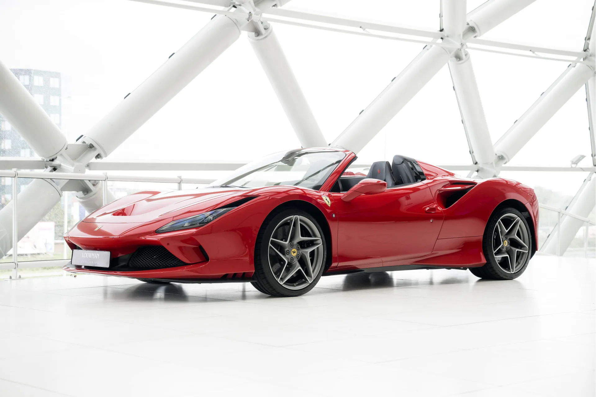 2021 Ferrari F8 Spider, 12/29