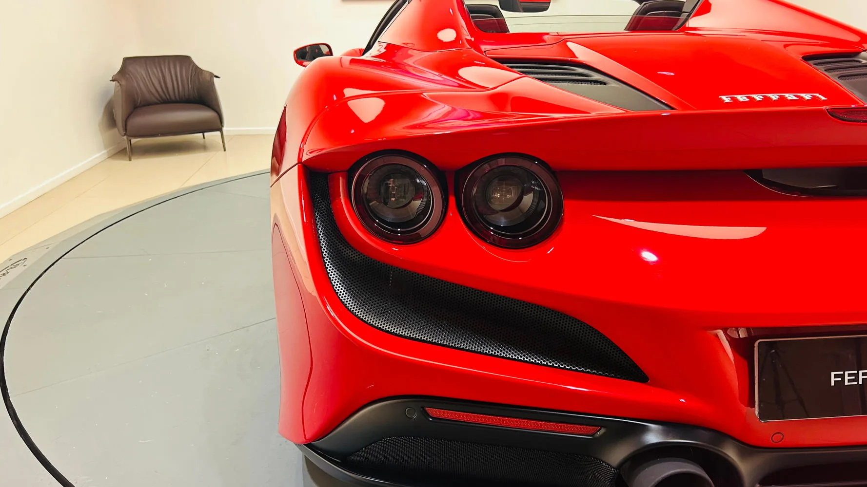 2021 Ferrari F8 Spider, 18/30