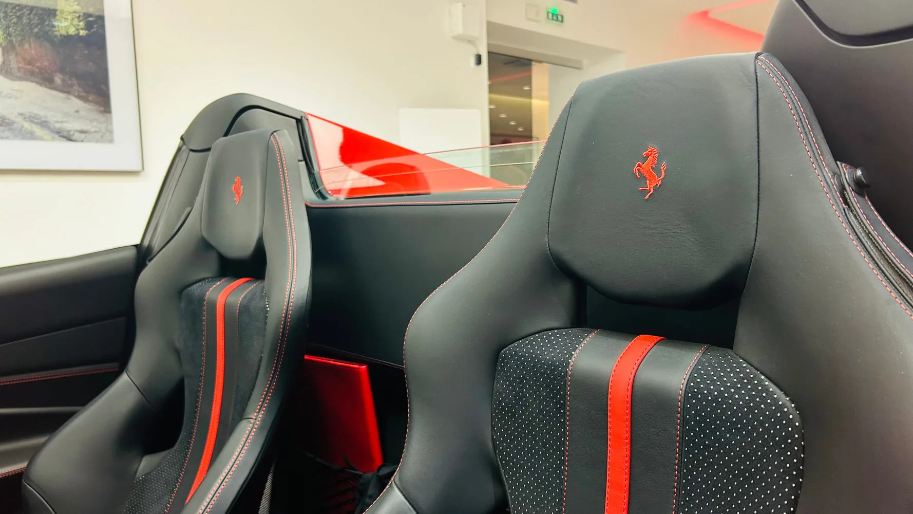 2021 Ferrari F8 Spider, 22/30